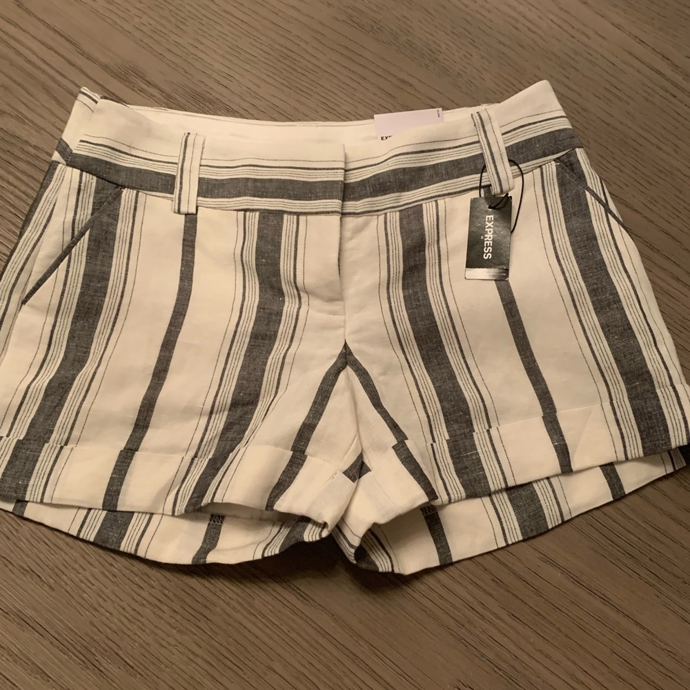 Express Shorts